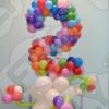 Композиция цифры 2 из воздушных шаров